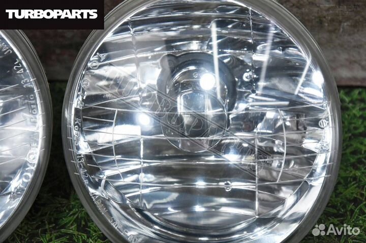 Туманки передние Toyota Estima ACR30 4AFE