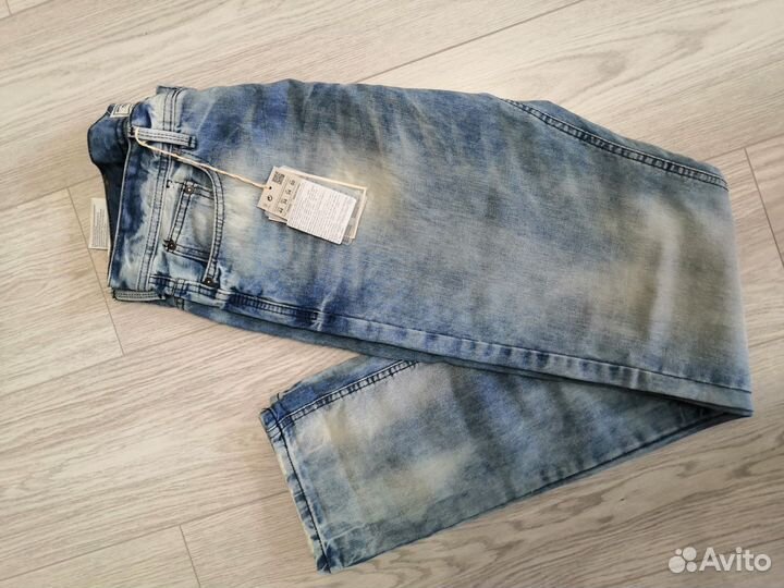 Мужские джинсы