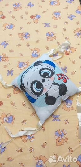 Бортики (подушки) в детскую кроватку