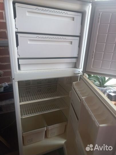 Холодильник бирюса бу