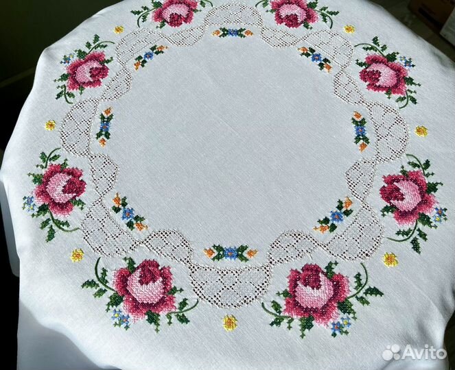 Скатерти напероны вышивка Германия