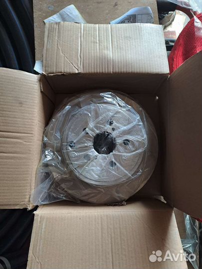 Диск тормозной toyota avensis 1.6-2.4 03