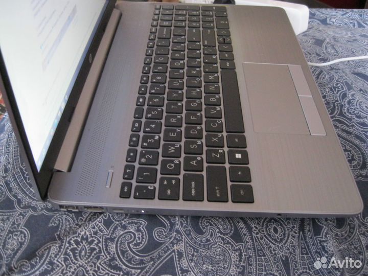 Ноутбук hp 250 g 8 (RTL8822CE)