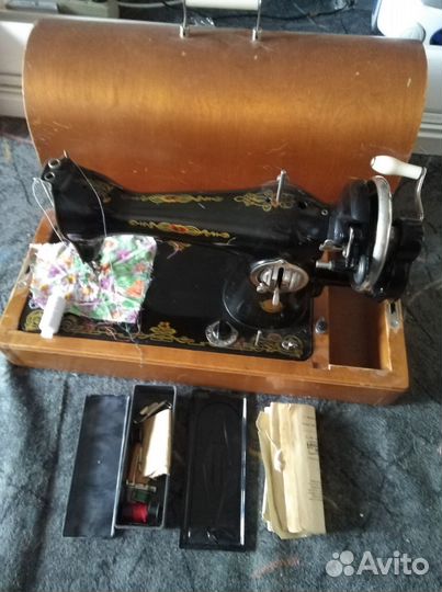Швейная машина Подольская
