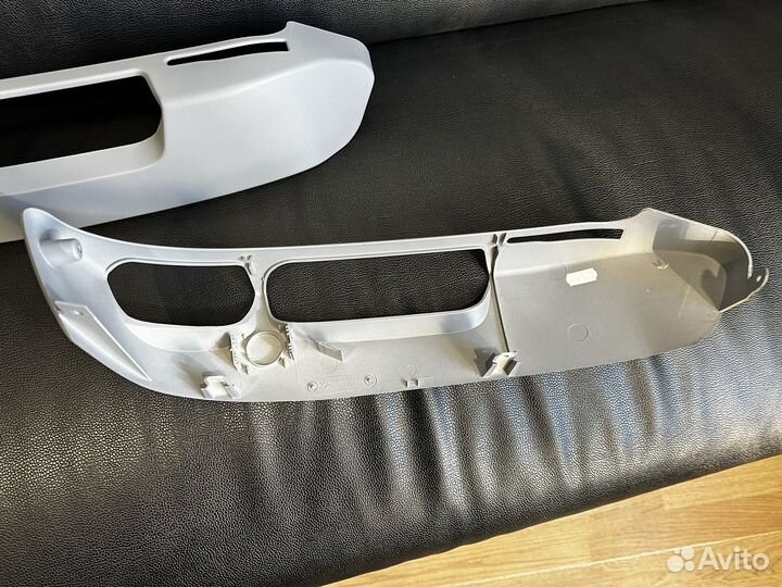 Кожух внешний сиденья R grau на BMW E39