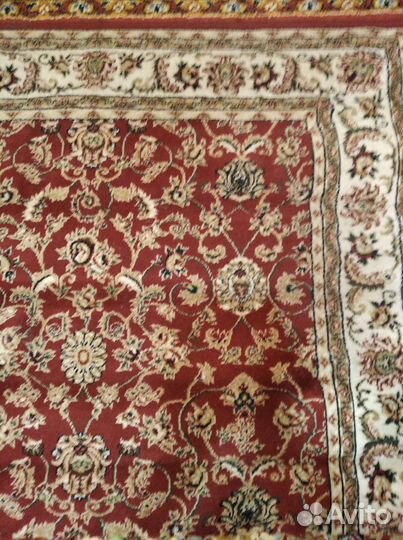 Ковер шерстяной