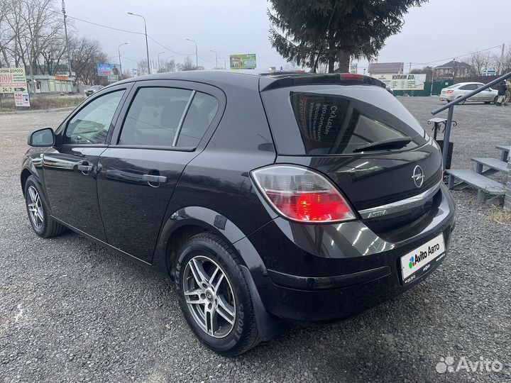 Opel Astra 1.6 МТ, 2013, 115 173 км