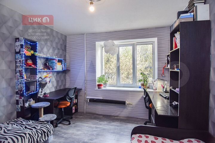 4-к. квартира, 87,2 м², 3/10 эт.