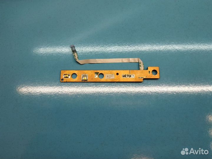 Б/У плата включения ноутбука IBM Lenovo Y560A Y560