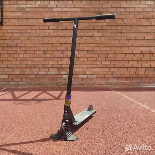 Трюковой самокат безрезьбовой новый