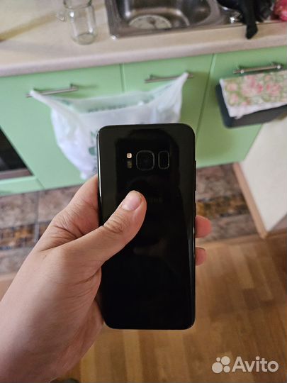 Samsung Galaxy S8, 4/64 ГБ