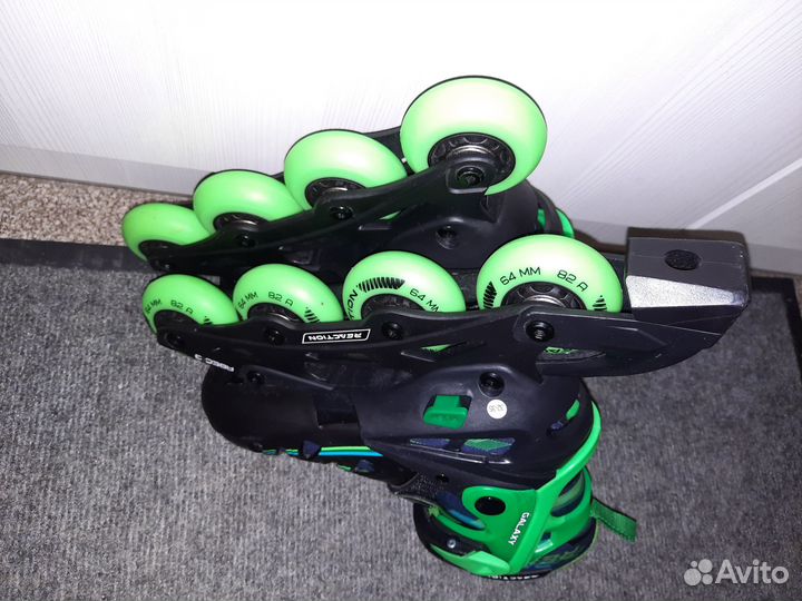 Роликовые коньки Reaction р. 32-35