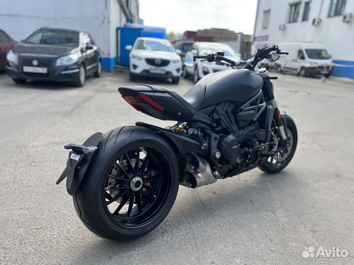 Ducati x diavel