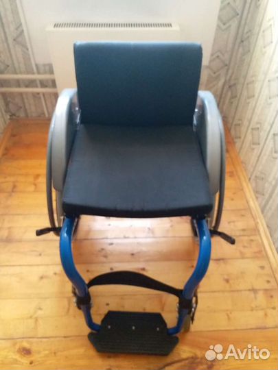 Активно-спортивное кресло-коляска 