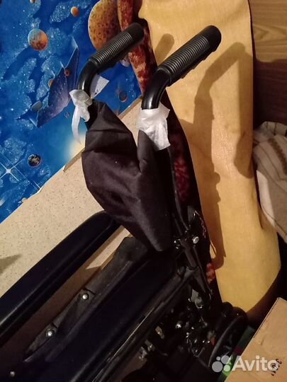 Коляска для людей с ограниченными возможностями