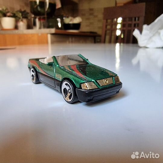Mercedes 500 SL 1998 Hot Wheels 1:64 распак