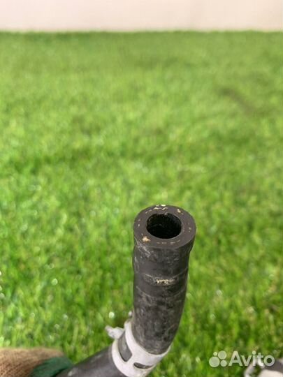 Масляная трубка турбины (подача) Ford Mustang