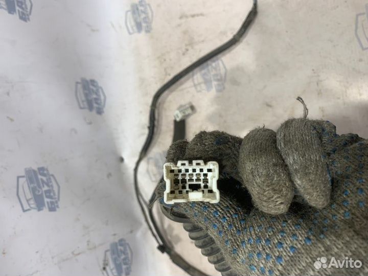 Проводка двери задняя правая Nissan Primera WP11