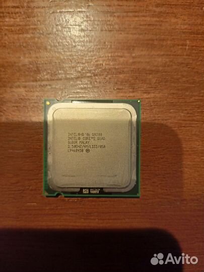 Процессор Intel core 2 quad q8300 slgur