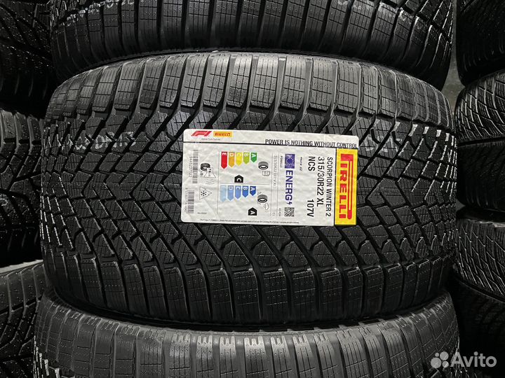 Pirelli Scorpion Winter 2 295/35 R21 и 315/30 R22 110V