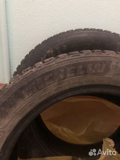 Michelin Latitude X-Ice North 2 + 215/55 R17