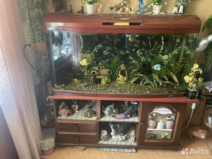 Продам аквариум Jebo 320л