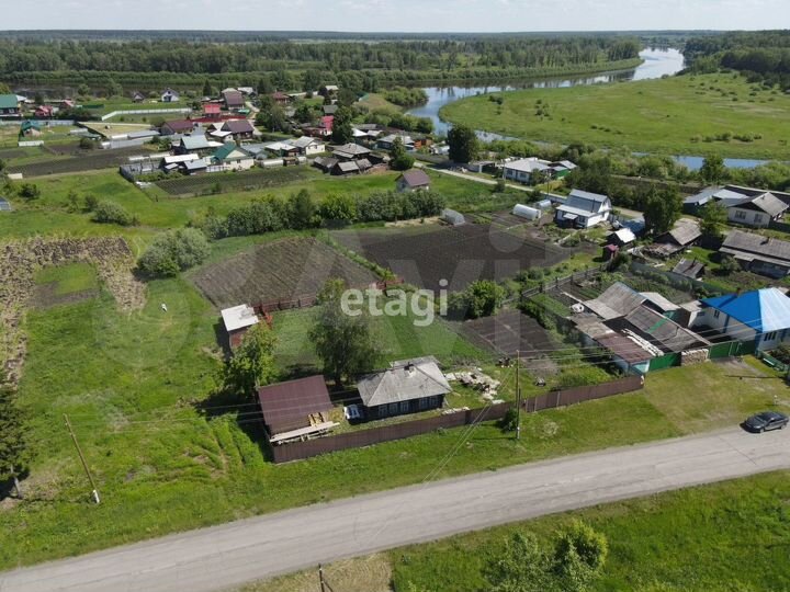 Дом 33,1 м² на участке 13,1 сот.