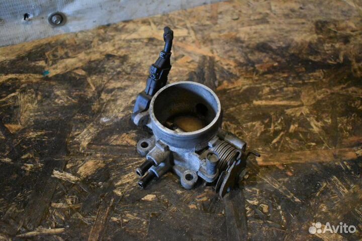 Дросельная заслонка Hyundai Tucson 1 поколение