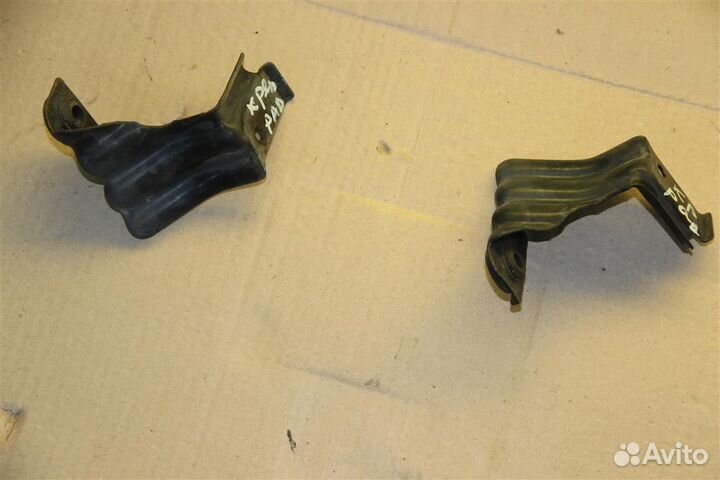 Крепление радиатора Nissan Primera P12E 2002