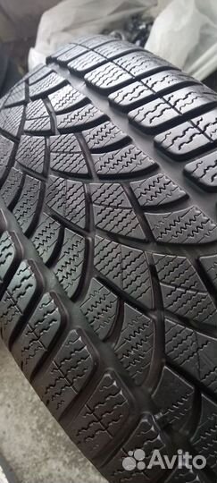 Dunlop SP Winter Sport 3D 235/40 R19 96V