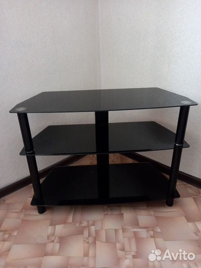 Стеклянная тумба под тв