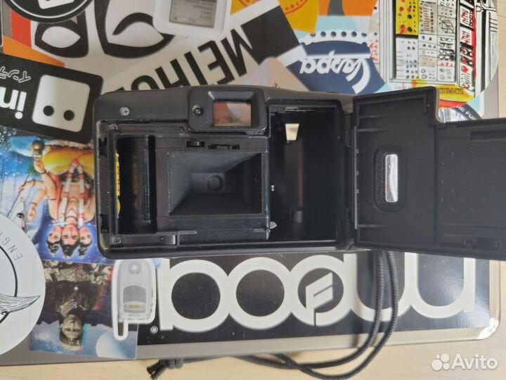 Плёночный фотоаппарат Canon Prima BF-800