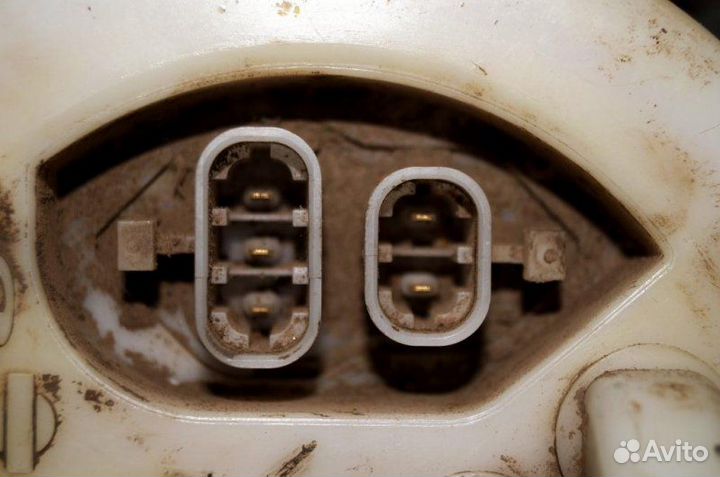 Насос топливный Nissan Almera N15 1.4 GA14 1997