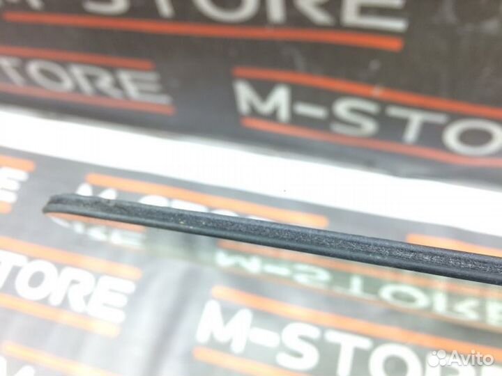 Стекло боковое заднее правое Mercedes-Benz S-Class