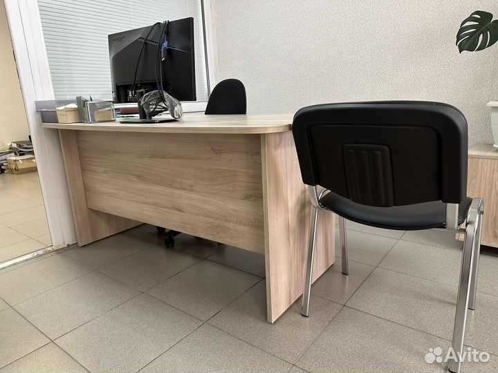 Офисная мебель бу