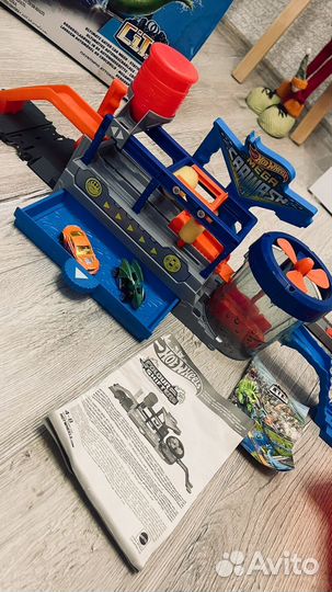 Hot wheels colour shifters mega carwash