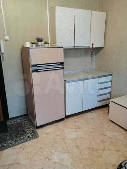 Комната 12 м² в 4-к., 6/9 эт.