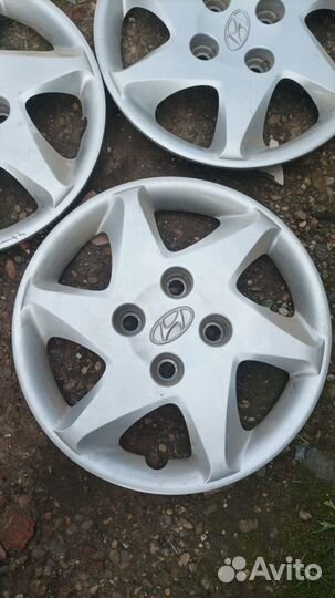 Хендай R15 колпаки дисков 3шт бу