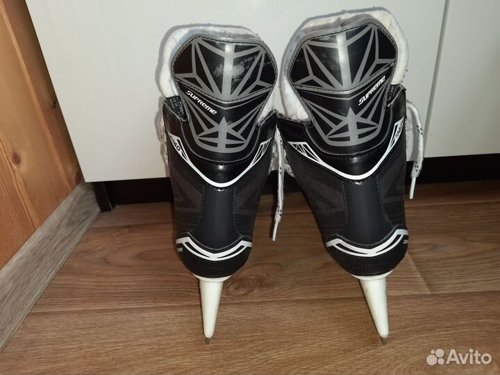 Хоккейные коньки Bauer Supreme S140, размер 37,5