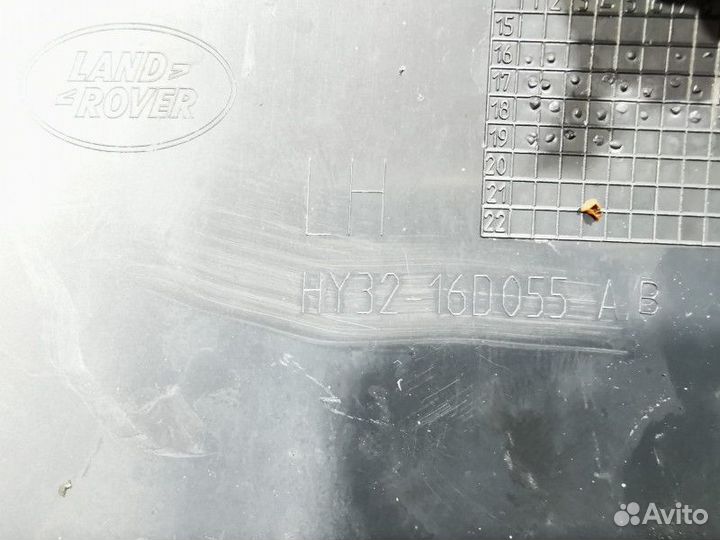 Молдинг крыла переднего левого Land Rover 5