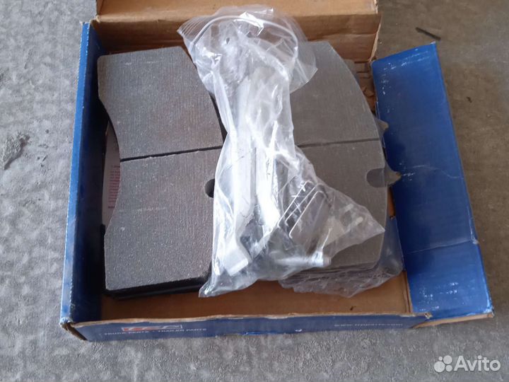 Тормозные колодки TRP