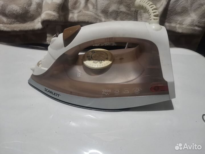 Утюг Scarlett