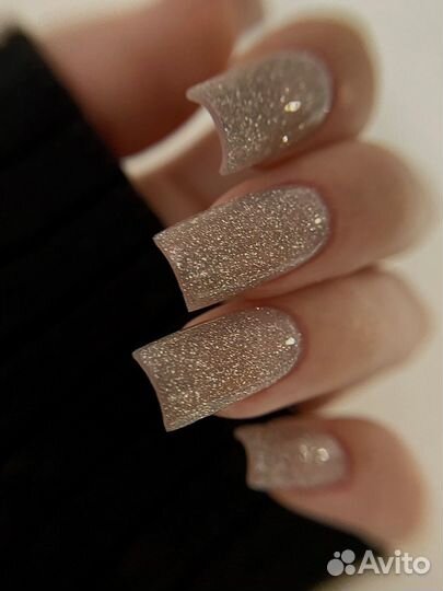 Маникюр с покрытием гель-лак
