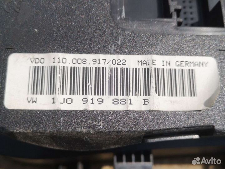 Панель приборов VW Golf 4 / Bora