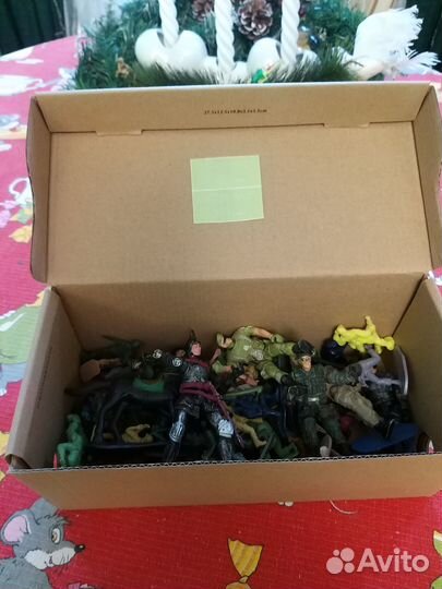 Коллекция солдатиков