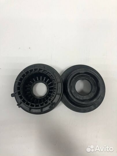 Подшипники опоры амортизатора перед SKF vkd35036