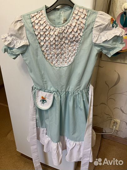 Платье для девочки новое