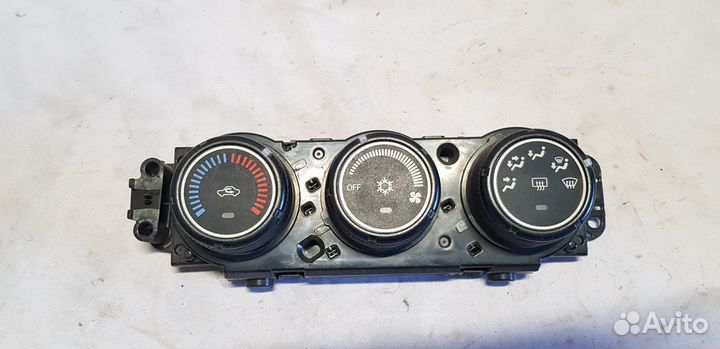 Mitsubishi Lancer 10 Блок управления отопителем