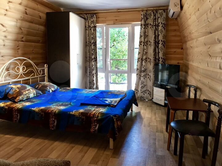 Комната 16 м² в 4-к., 2/2 эт.