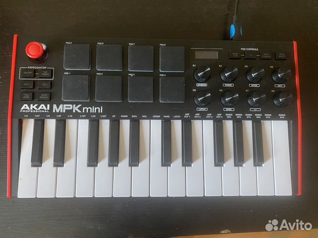 Миди �клавиатура Akai mpk mini 3